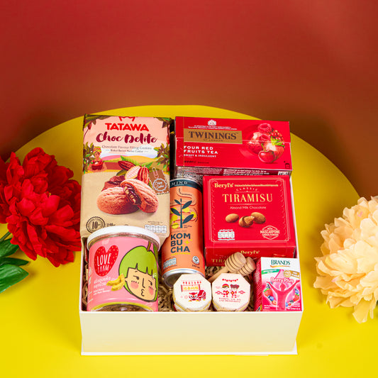 Dragon Delights CNY Hamper