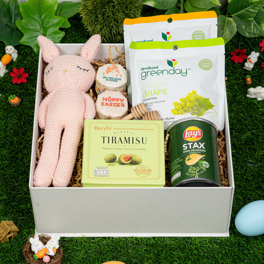 Sweet & Crisp Easter Treats Hamper (PINK Rabbit)